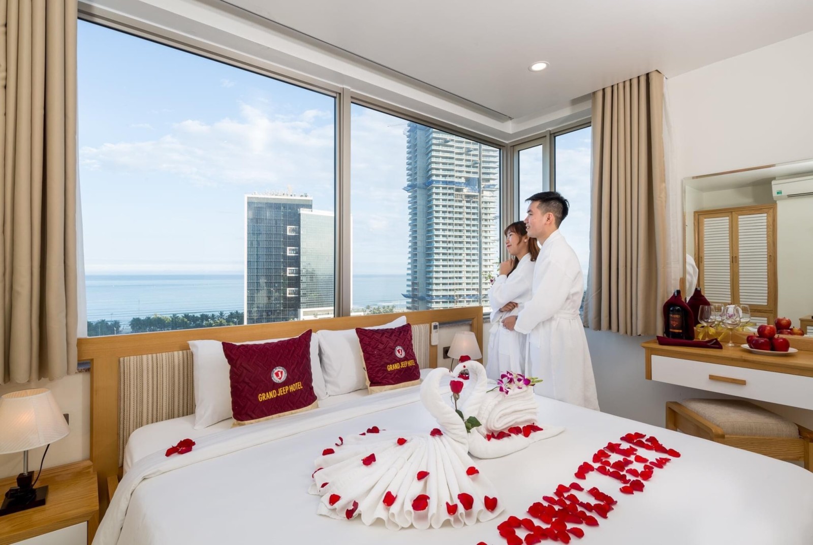 142+144+146 HỒ NGHINH (THỬA 206+207+208 TỜ 18) 300m², 19 tầng, ngang 15m, dài 20m, giá 250 tỷ, Sơn Trà tỷ phú