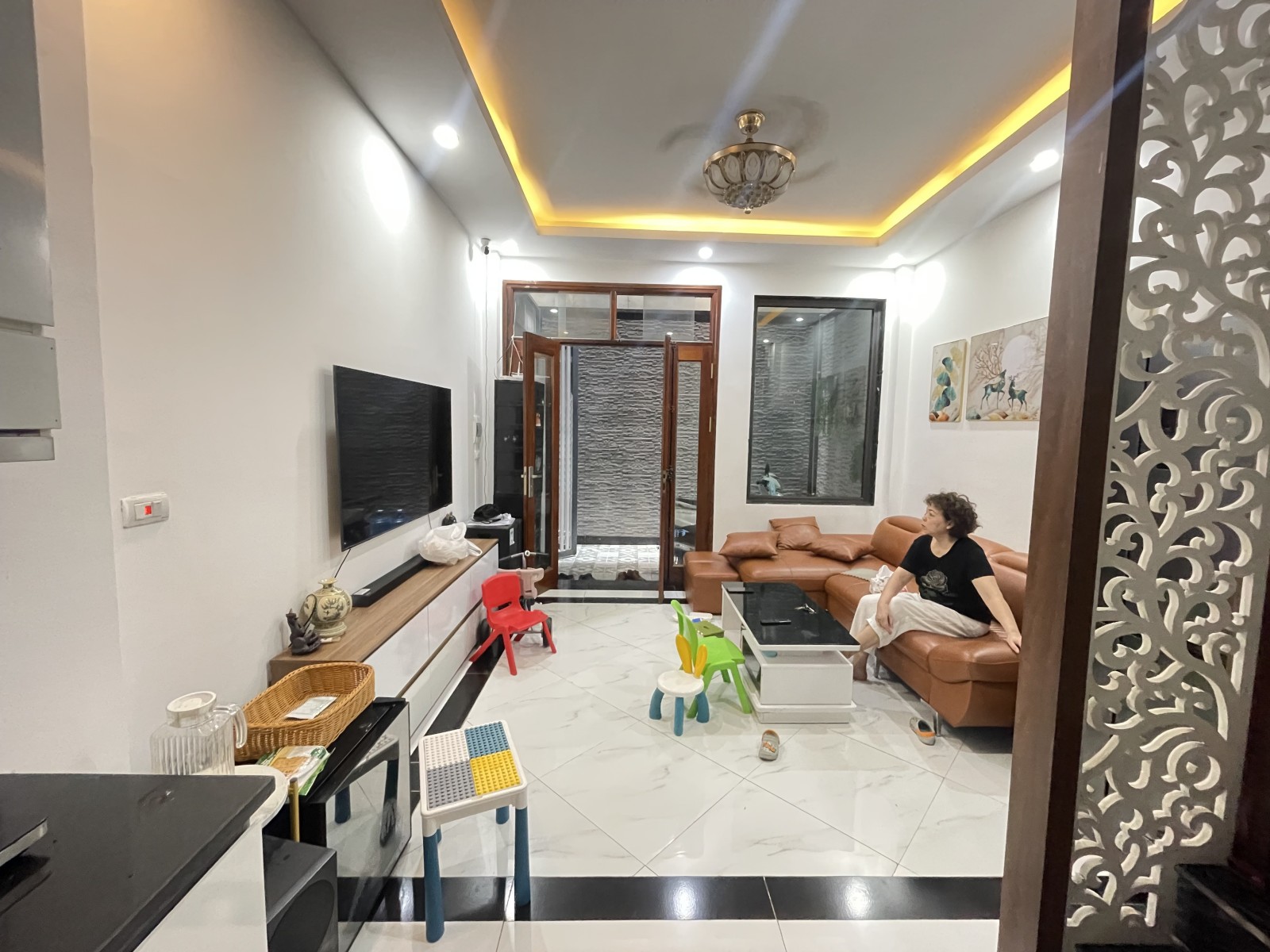 Bán nhà Tô Vĩnh Diện - 34.1m2 5 tầng - ngõ nông, trung tâm Thanh Xuân - giá 8,6 tỷ