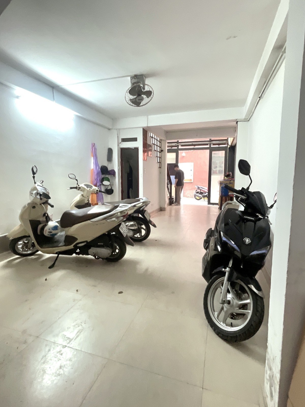 Bán nhà đường Lê Văn Sỹ, Quận 3