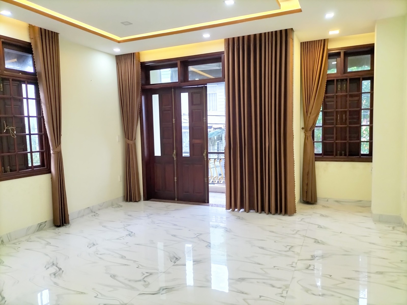 K112 TRẦN CAO VÂN 235m², 2 tầng, ngang 10m, dài 22m, giá 18.6 tỷ, Thanh Khê