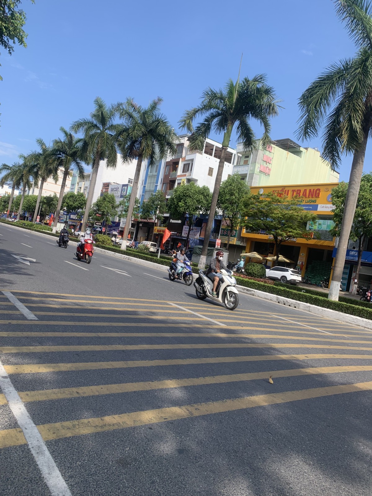 ĐIỆN BIÊN PHỦ 132.2m², 2 tầng, ngang 7.2m, dài 19m, giá 20 tỷ, Thanh Khê