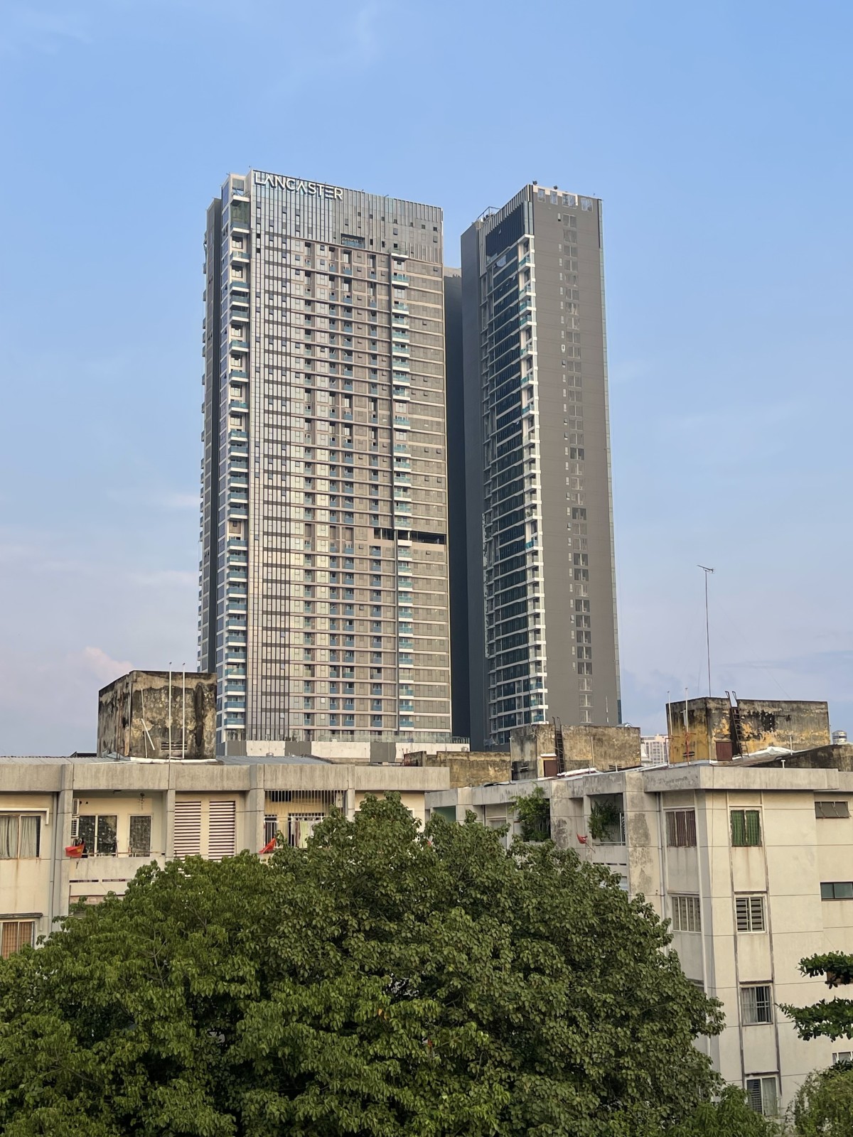 Bán nhà đường Cống Quỳnh, Quận 1