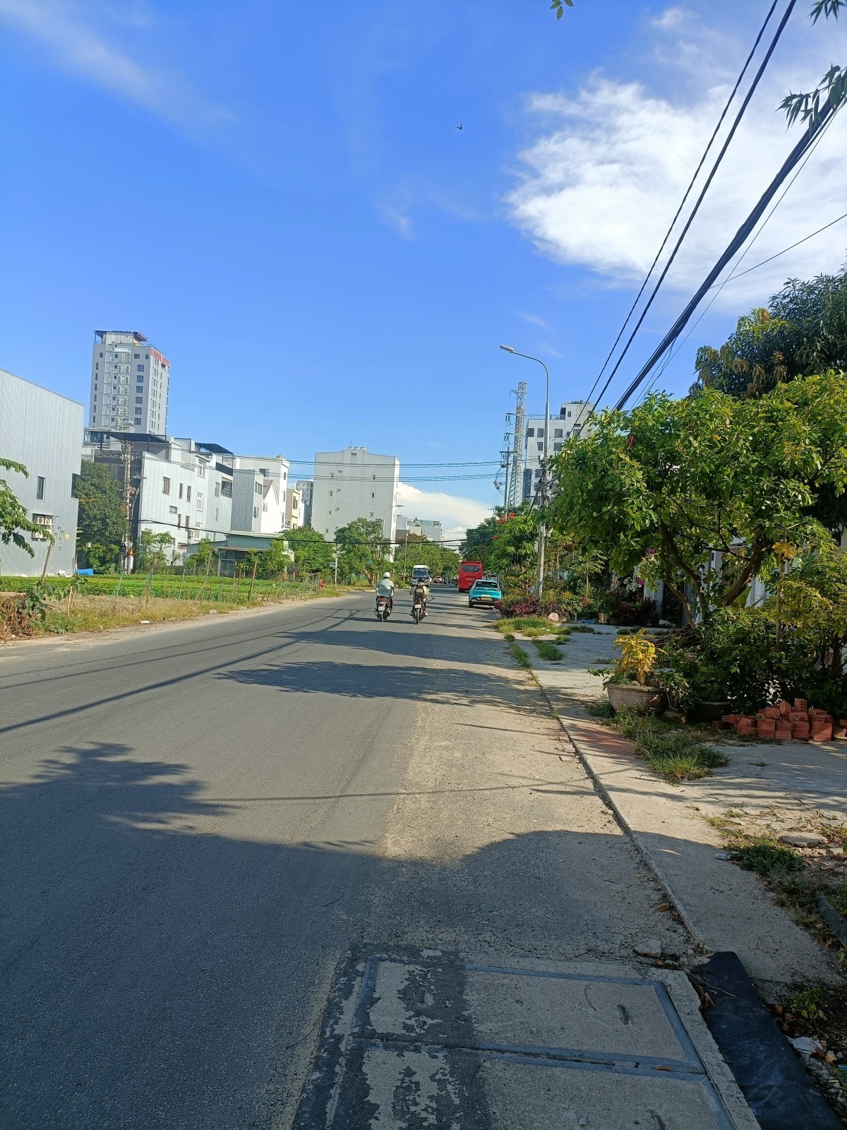 PHAN BÁ PHIẾN 305m², 2 tầng, ngang 10m, dài 30m, giá 25 tỷ, Sơn Trà