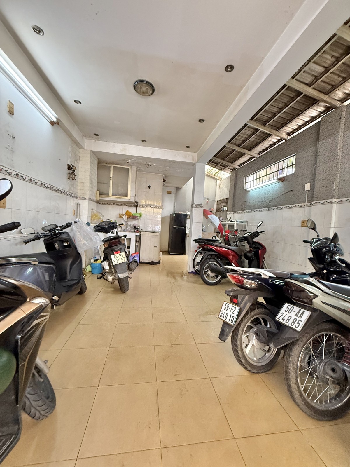 Bán nhà đường Nguyễn Thiện Thuật, Quận 3