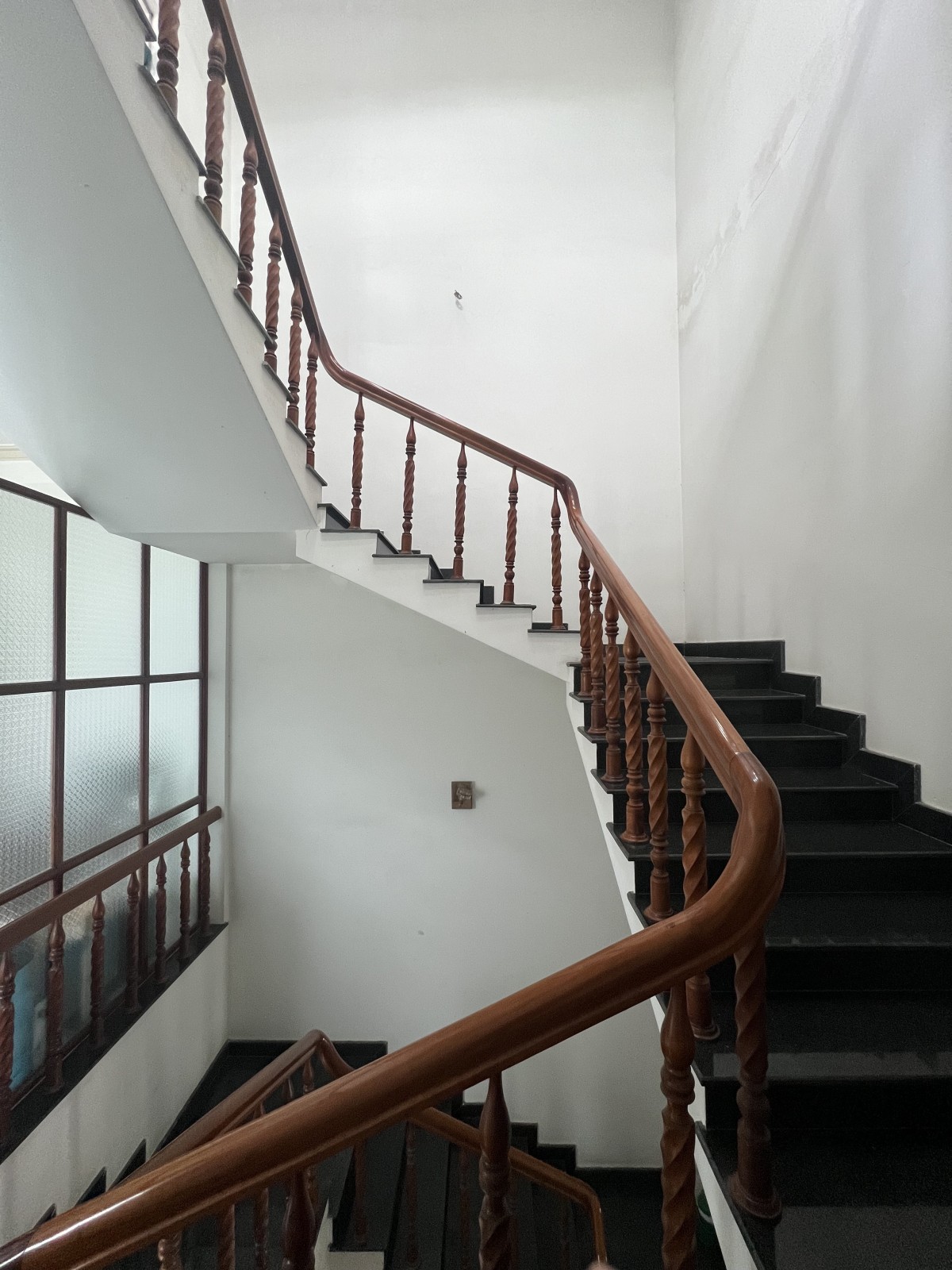 TRƯƠNG ĐỊNH 96.6m², 3 tầng, ngang 4.8m, dài 20m, giá 13.5 tỷ, Sơn Trà