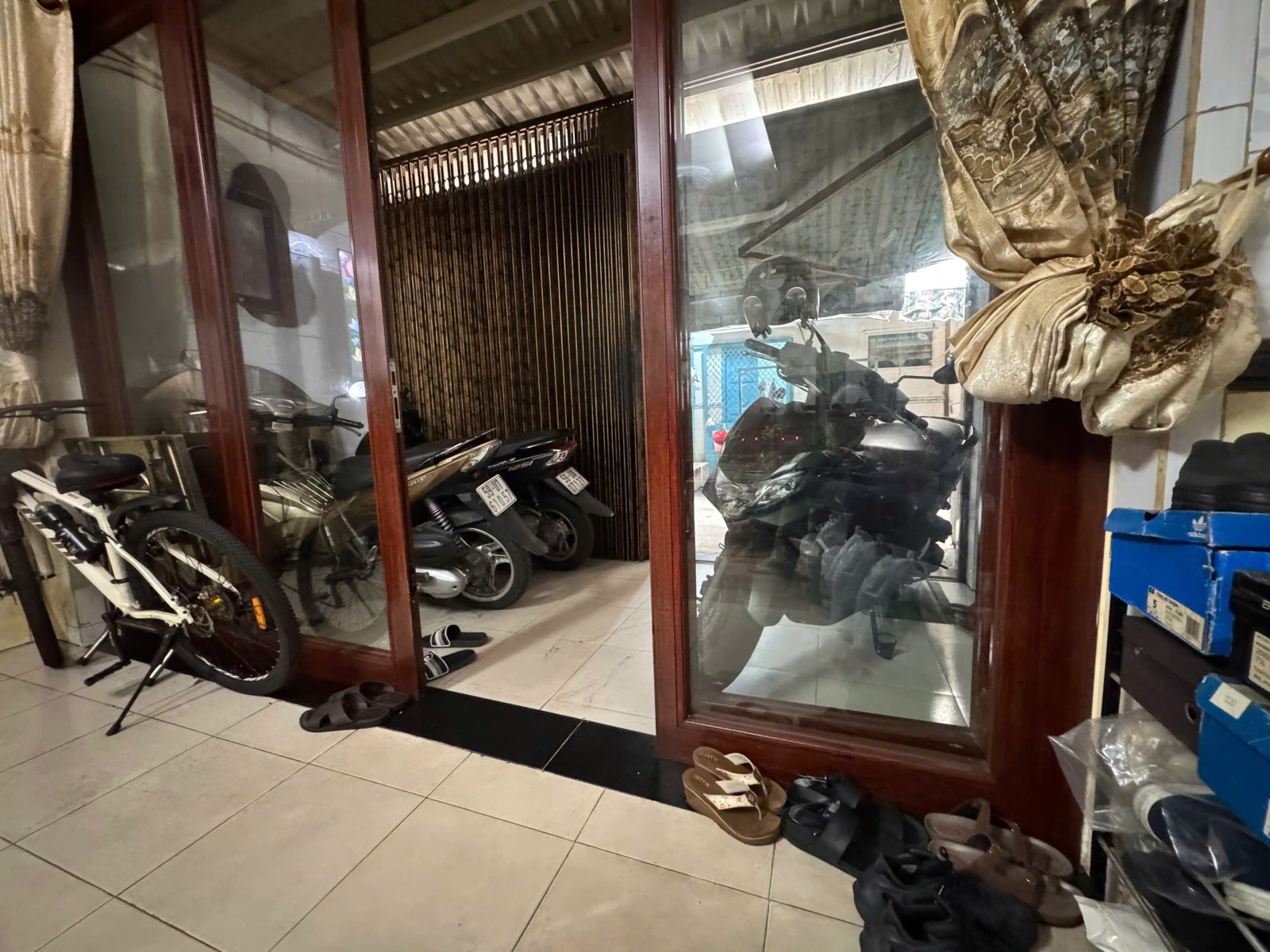 Bán nhà đường Hùng Vương, Quận 10 - ảnh 4