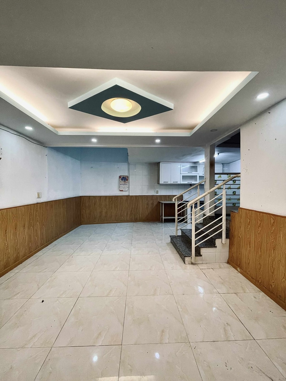 Bán nhà đường Cách Mạng Tháng Tám, Tân Bình - ảnh 3