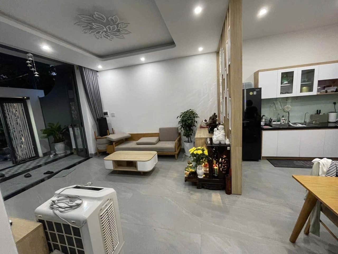 VÙNG TRUNG 3 200m², 2 tầng, ngang 10m, dài 20m, giá 14.5 tỷ, Ngũ Hành Sơn