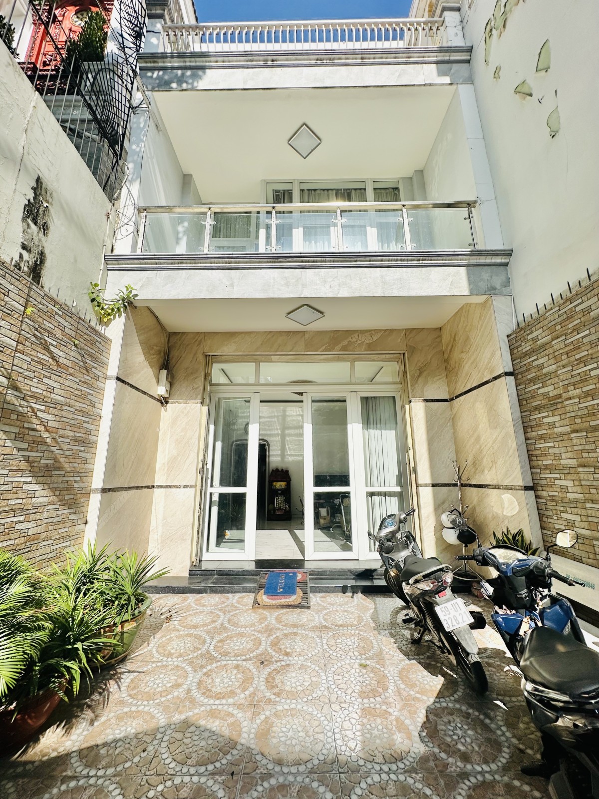 Bán nhà đường Ba tháng Hai, Quận 10