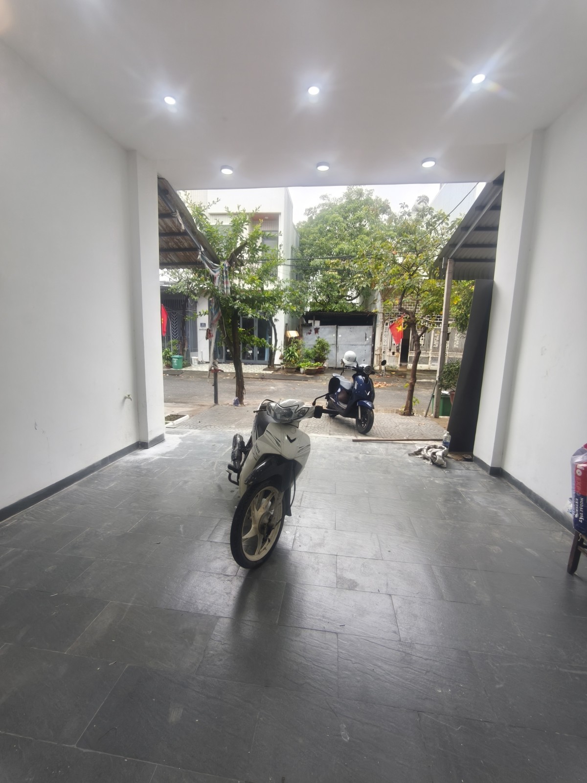 DƯƠNG ĐÚC HIỀN 72m², 3 tầng, ngang 4.5m, dài 16m, giá 8.29 tỷ, Liên Chiểu