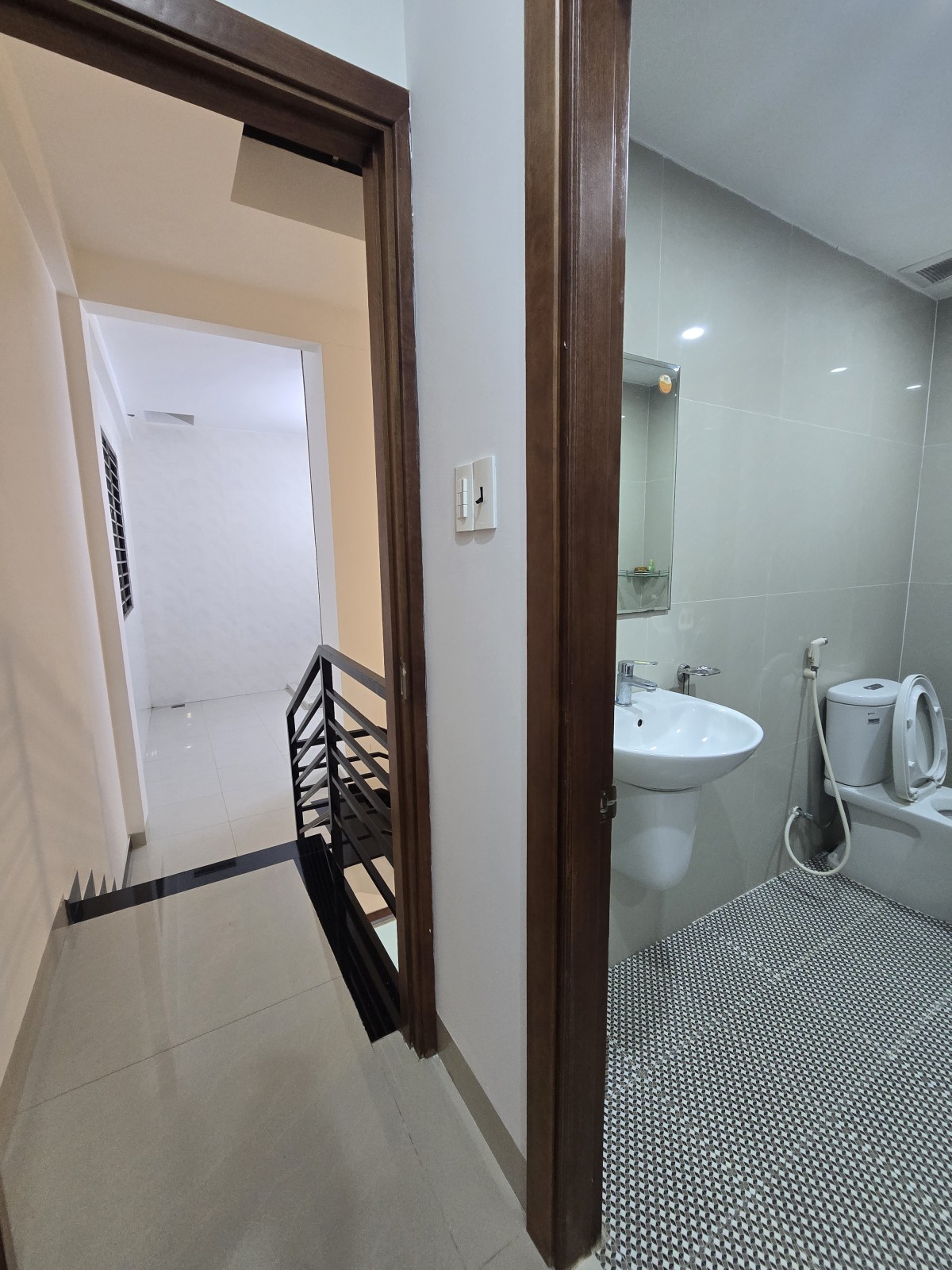 K52 ĐINH TIÊN HOÀNG 58m², 3 tầng, ngang 4m, dài 15m, giá 6.25 tỷ, Hải Châu