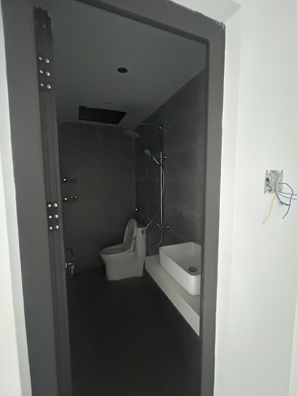 TÔN ĐẢN 82m², 2 tầng, ngang 4.5m, dài 18m, giá 4.25 tỷ, Cẩm Lệ
