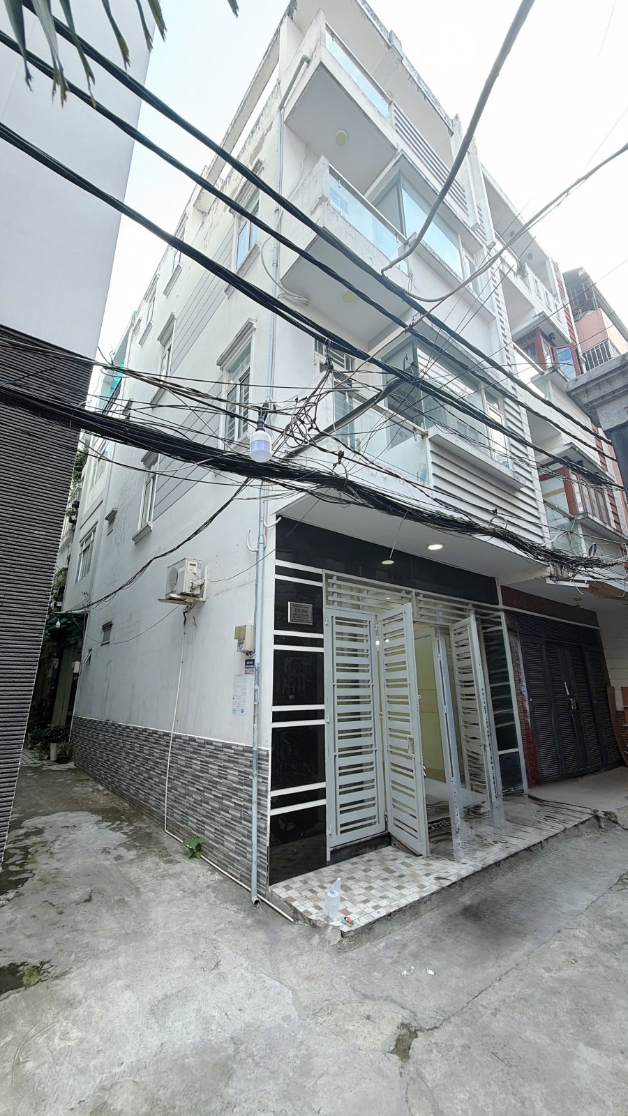 Bán nhà hẻm 339 Lê Văn Sỹ, Quận 3