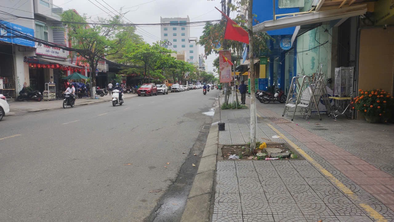NÚI THÀNH 99.7m², 2 tầng, ngang 10m, dài 11m, giá 8 tỷ, Hải Châu