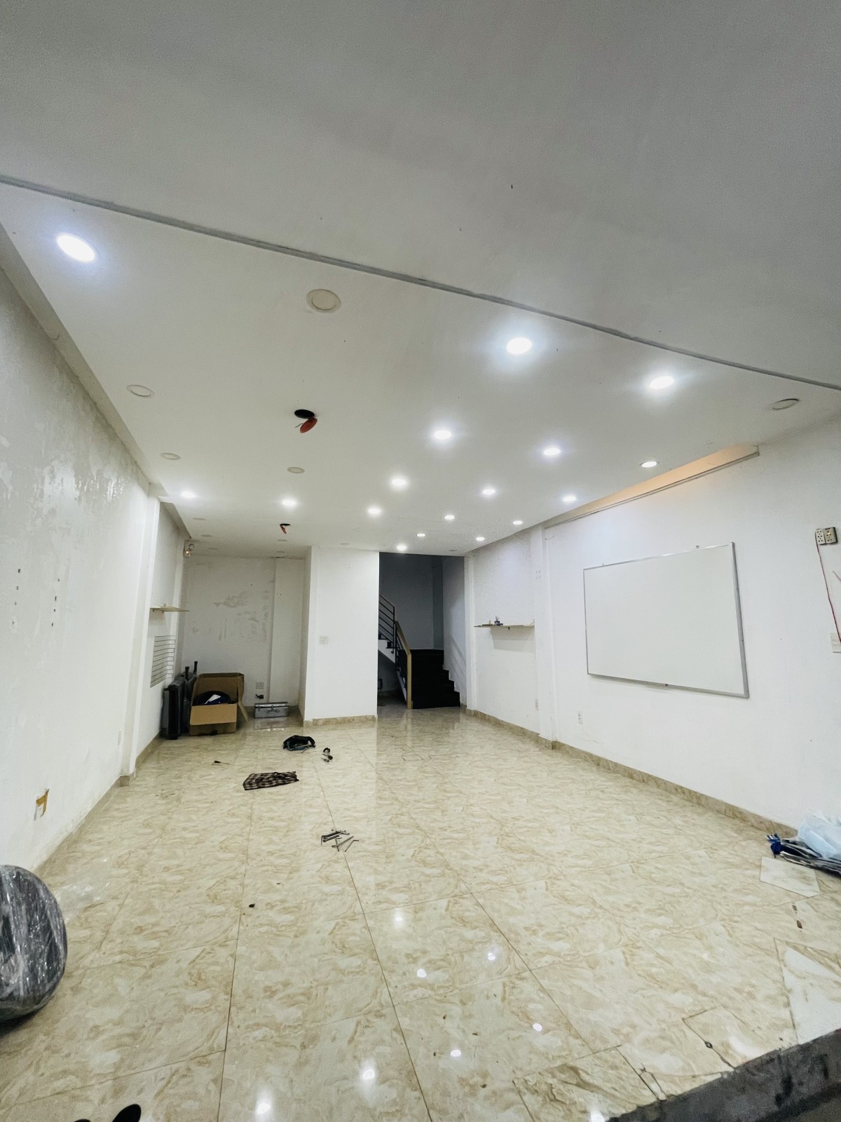 Bán nhà đường Võ Văn Kiệt, Quận 1 - ảnh 5